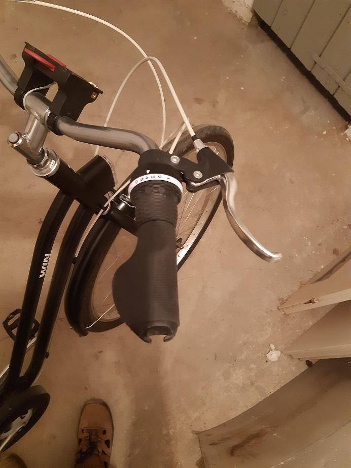 ox_sprzedam-rower-miejski-btwin-elops-500-uzywany-torba-gratis