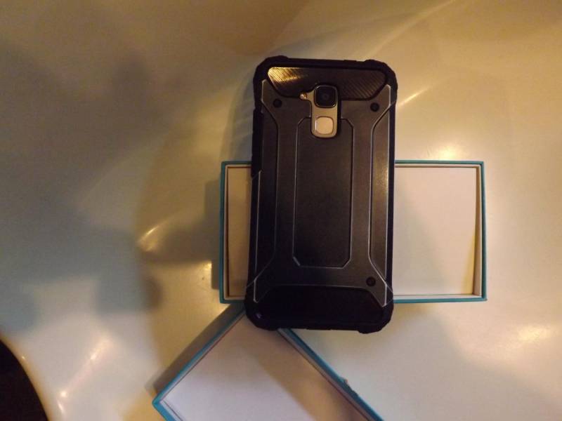 ox_telefon-huawei-honor-7-lite