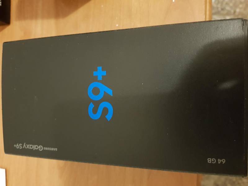 ox_samsung-galaxy-s9-plus-64gb-etui-led-viev-cover