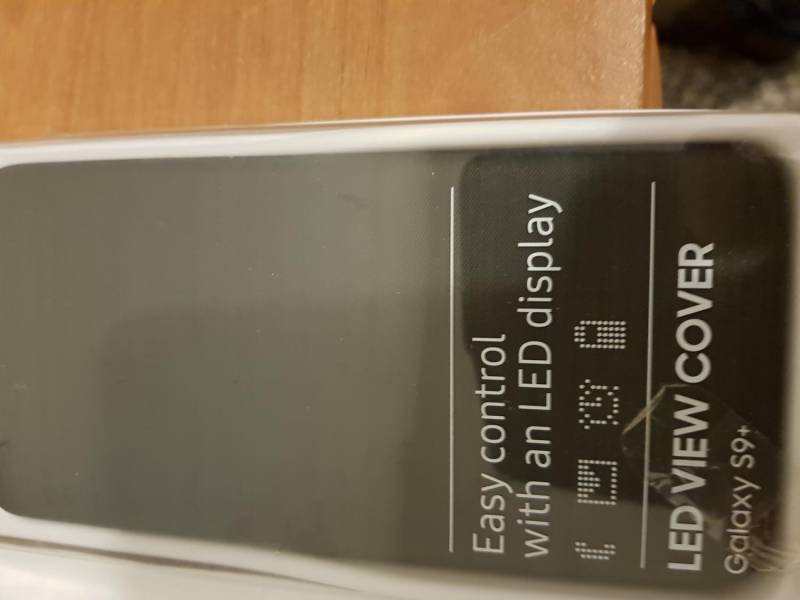 ox_samsung-galaxy-s9-plus-64gb-etui-led-viev-cover