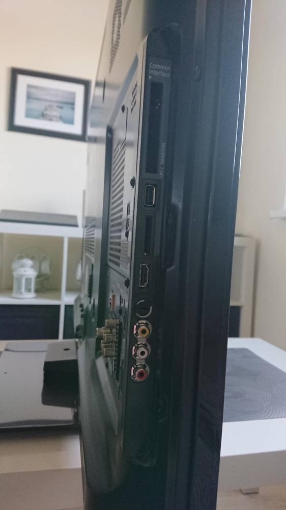ox_telewizor-plazmowy-panasonic-p42g30e-stan-bdb