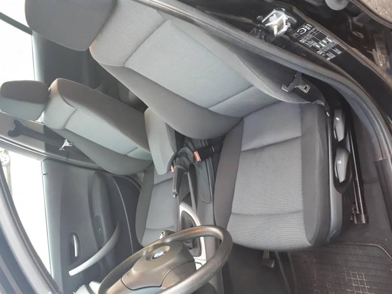 ox_bmw-118d-2006