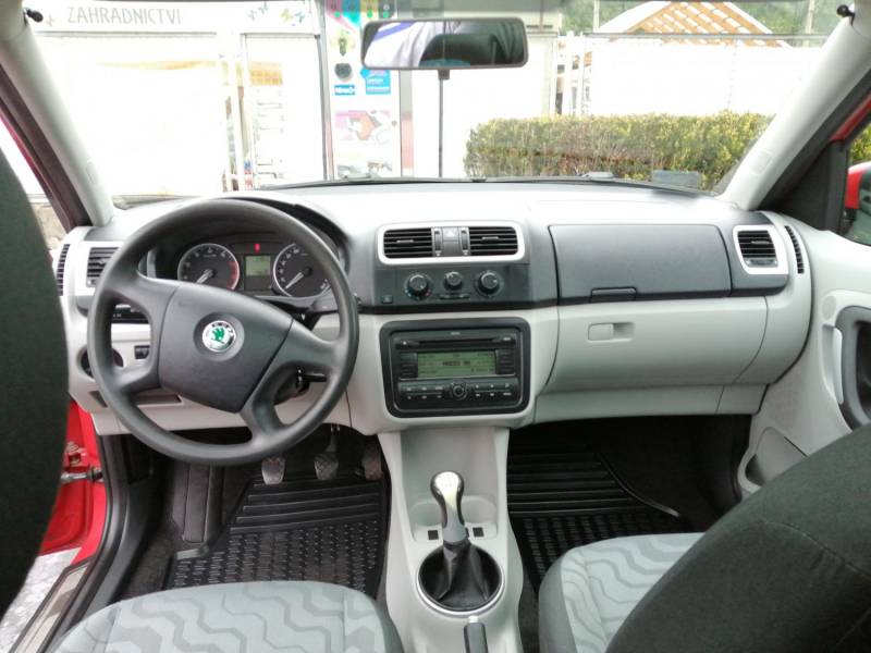 ox_sprzedam-skoda-roomster-14-16v