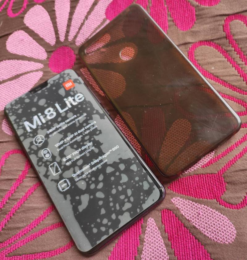 ox_xiaomi-mi-8-lite