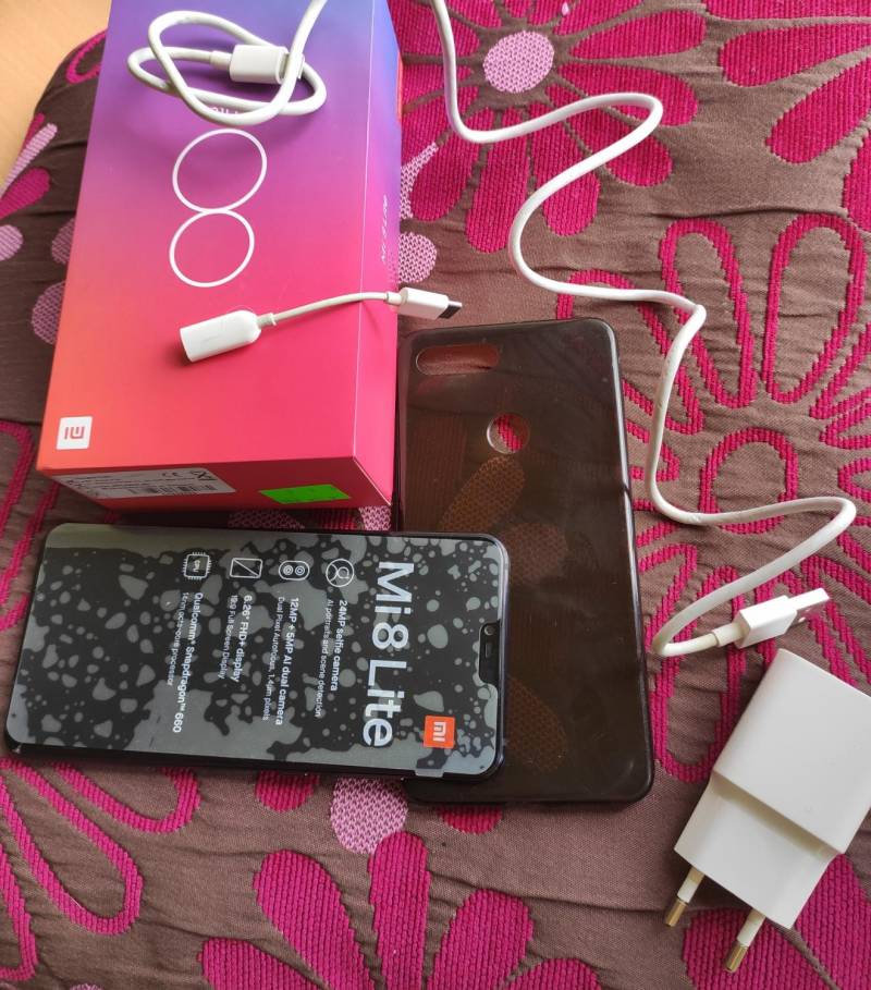 ox_xiaomi-mi-8-lite
