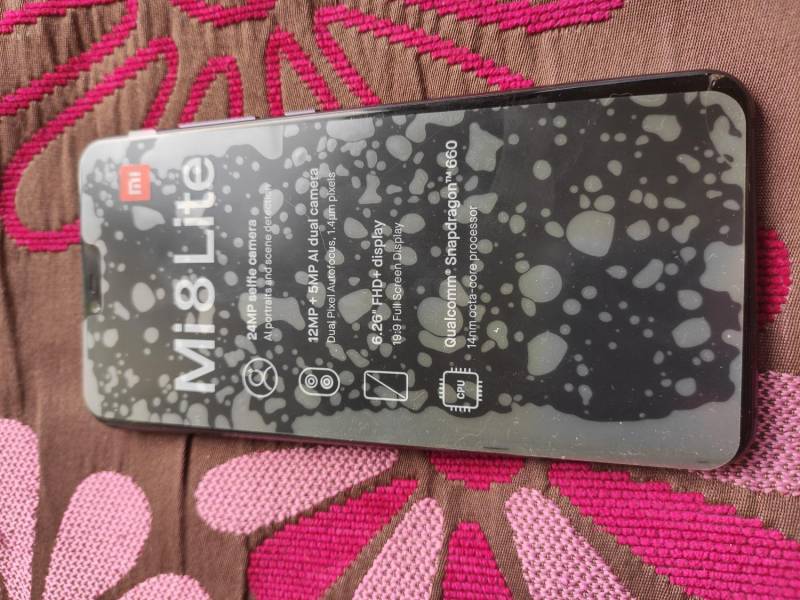 ox_xiaomi-mi-8-lite