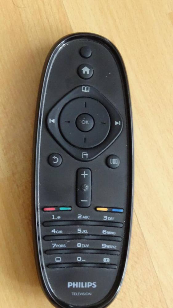 ox_telewizor-philips-led-32pfl5605h-32-full-hd-1080p-pixel-plus
