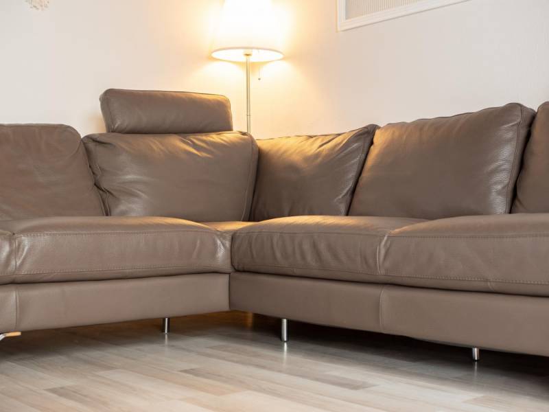 ox_skorzany-naroznik-firmy-natuzzi