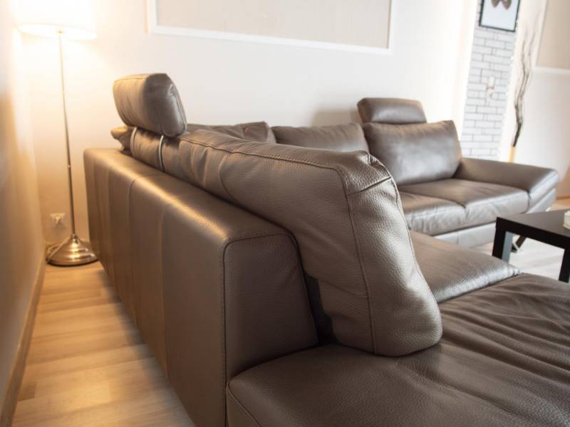ox_skorzany-naroznik-firmy-natuzzi