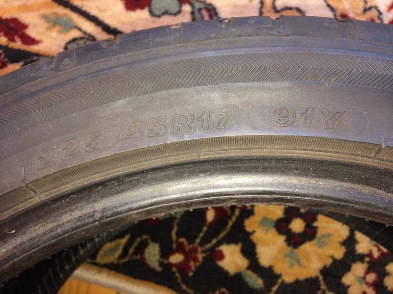 ox_opona-bridgestone-potenza-s001-22545r17