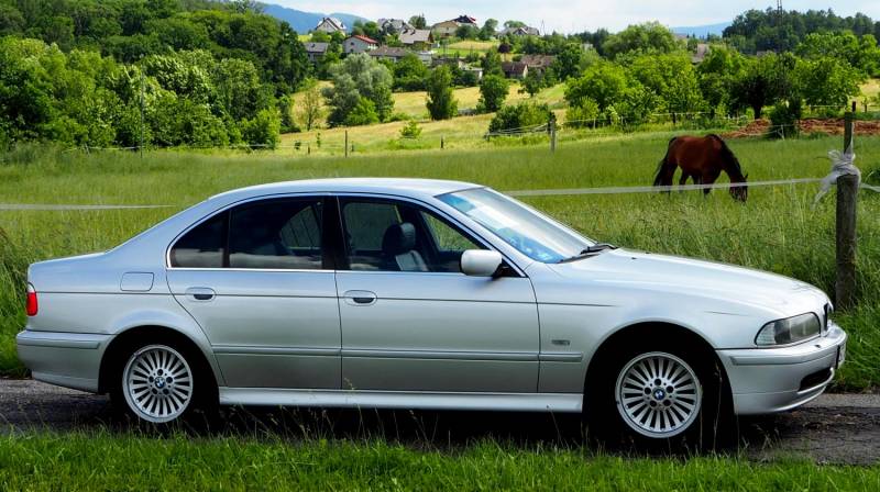 ox_bmw-e39-530d-2001r-210-000km