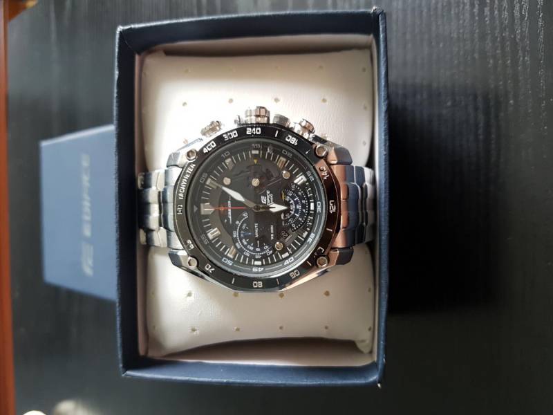 ox_zegarek-casio-edifice-redbull-f1