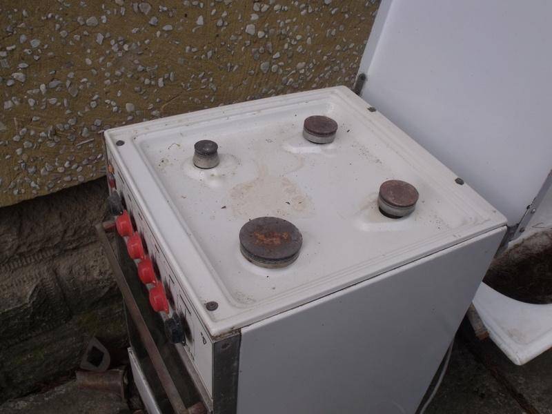 ox_sprzedam-kuchenke-gazowa-z-piekarnikiem-na-gaz-stan-bdb