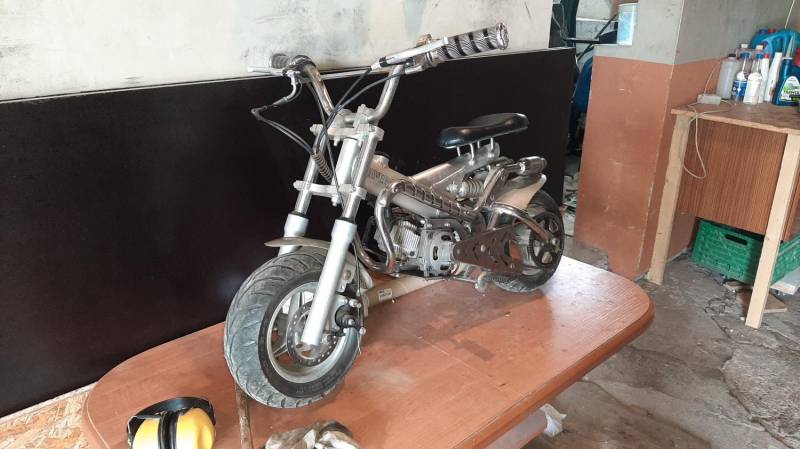 ox_mini-harley-50cm3