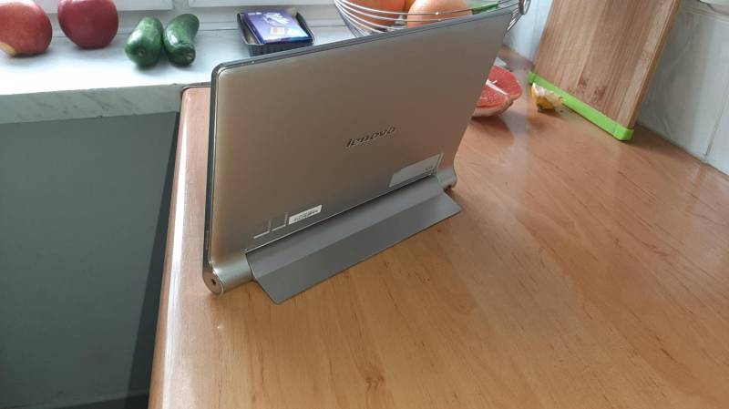 ox_tablet-lenovo-yoga-10