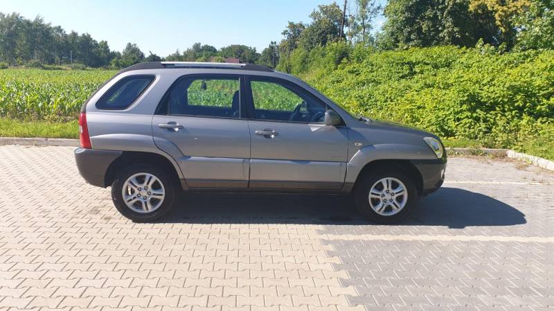 ox_kia-sportage-ii-4x4-20-crdi-140km-2006r