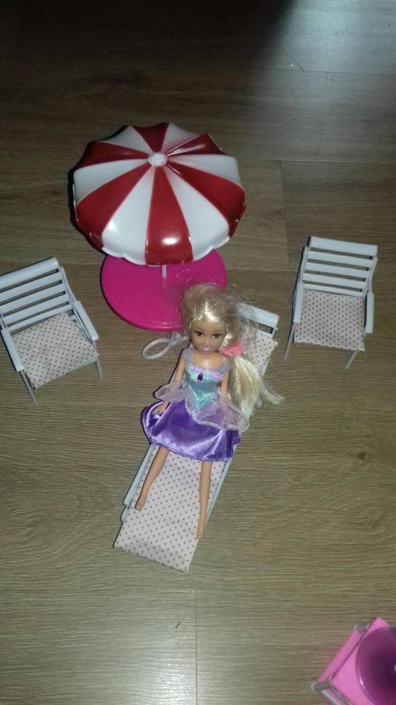 ox_sprzedam-mebelki-dla-barbie