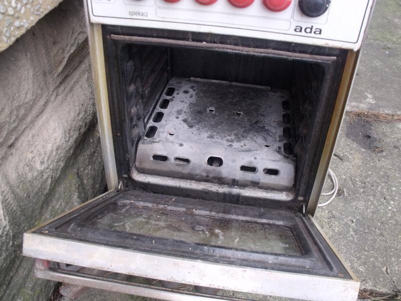 ox_sprzedam-kuchenke-gazowa-z-piekarnikiem-na-gaz-stan-bdb