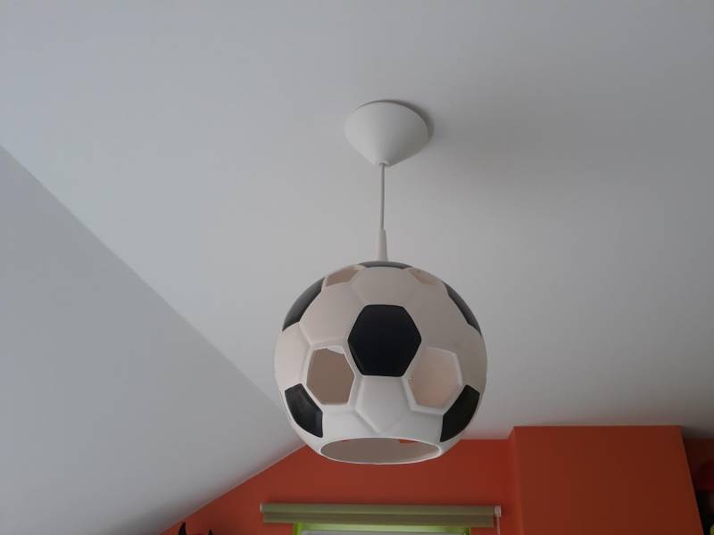 ox_lampa-pilka