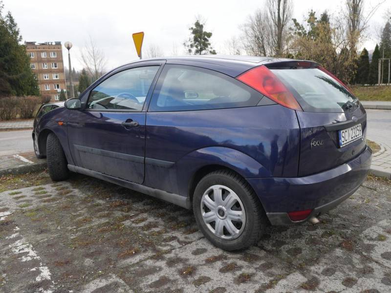 ox_sprzedam-okazyjnie-forda-focusa-z-2000-r