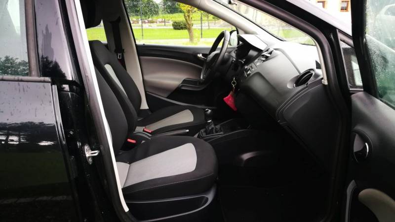 ox_okazja-seat-ibiza-16-tdi-105km-klima-5-drzwi-126-tys-km-serwis-2014r