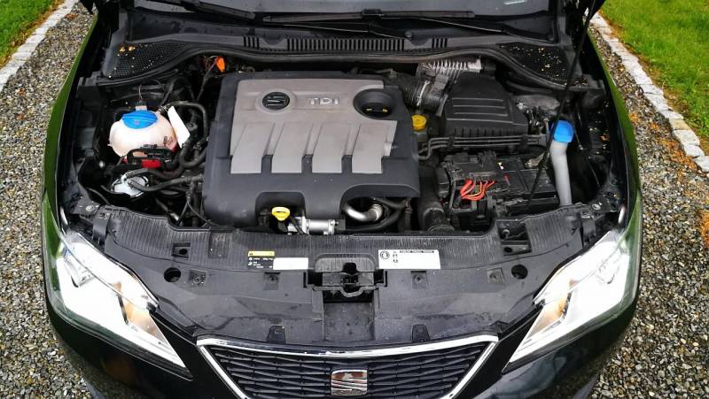 ox_okazja-seat-ibiza-16-tdi-105km-klima-5-drzwi-126-tys-km-serwis-2014r