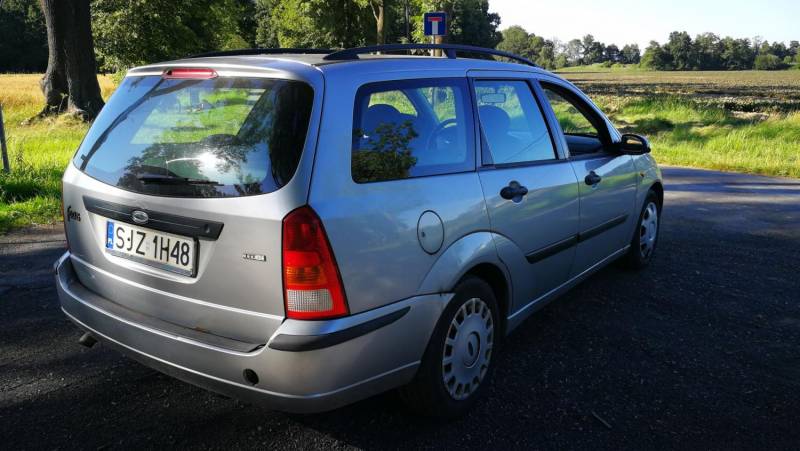 ox_ford-focus-18-tdci-2003r-lift-kombi-klima-256tkm