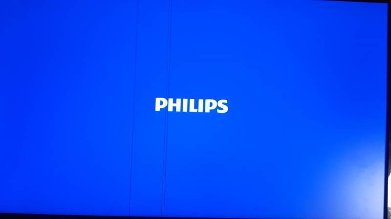 ox_monitor-philips-24-cale-uszkodzony