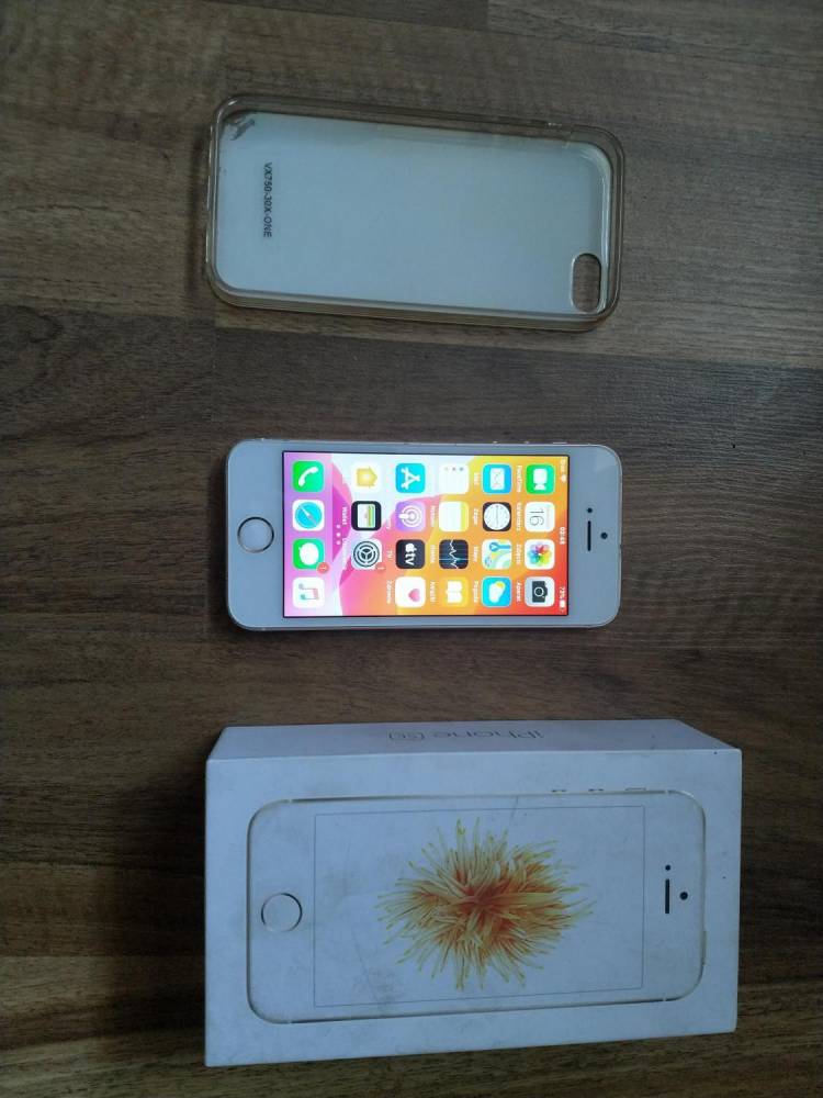 ox_iphone-5se-32gb-zestaw-okazja