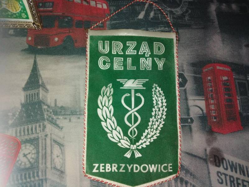 ox_porzadki-domowe-proporczyk