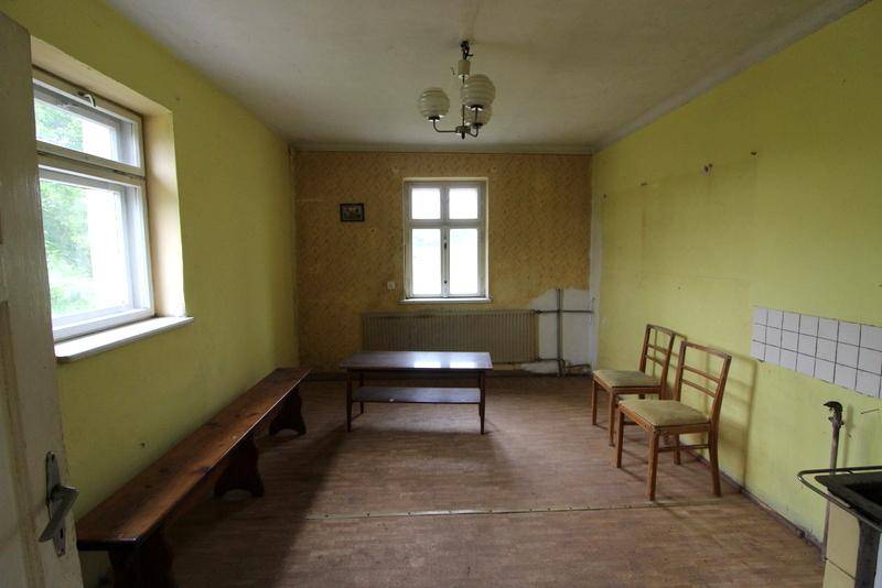 ox_dom-do-remontu-na-47-arowej-dzialce-konczyce-w-best