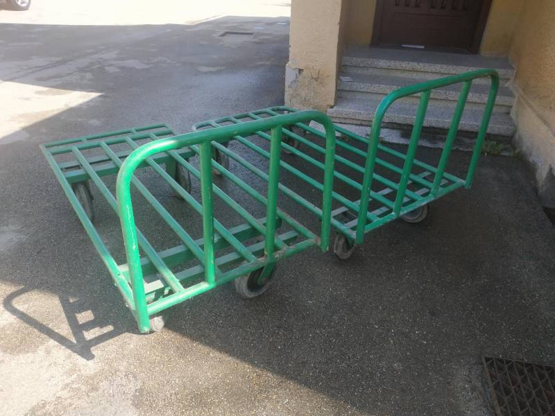 ox_wozki-transportowe-2-szt-sprzedam