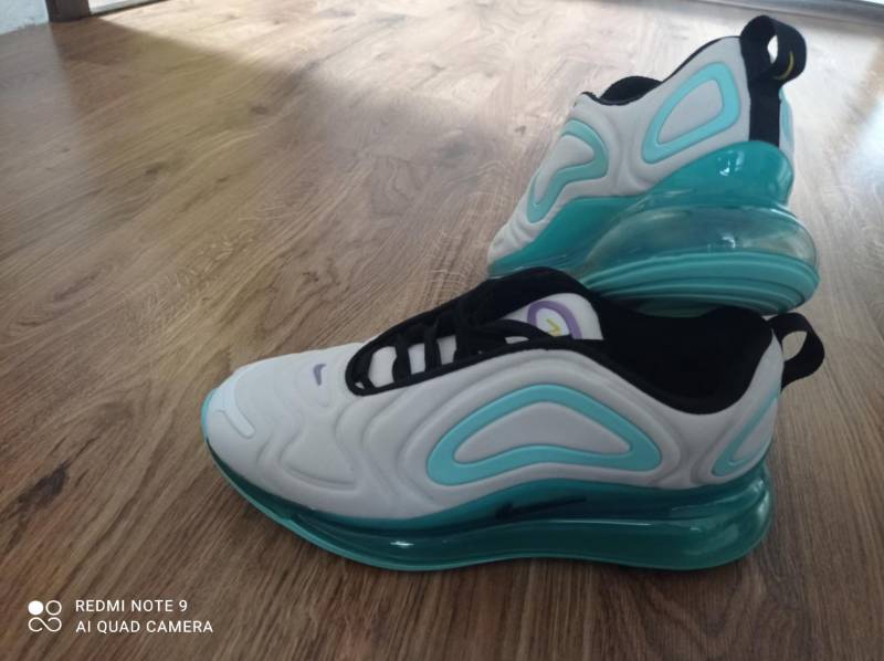 ox_sprzedam-buty-nike-airmax-720