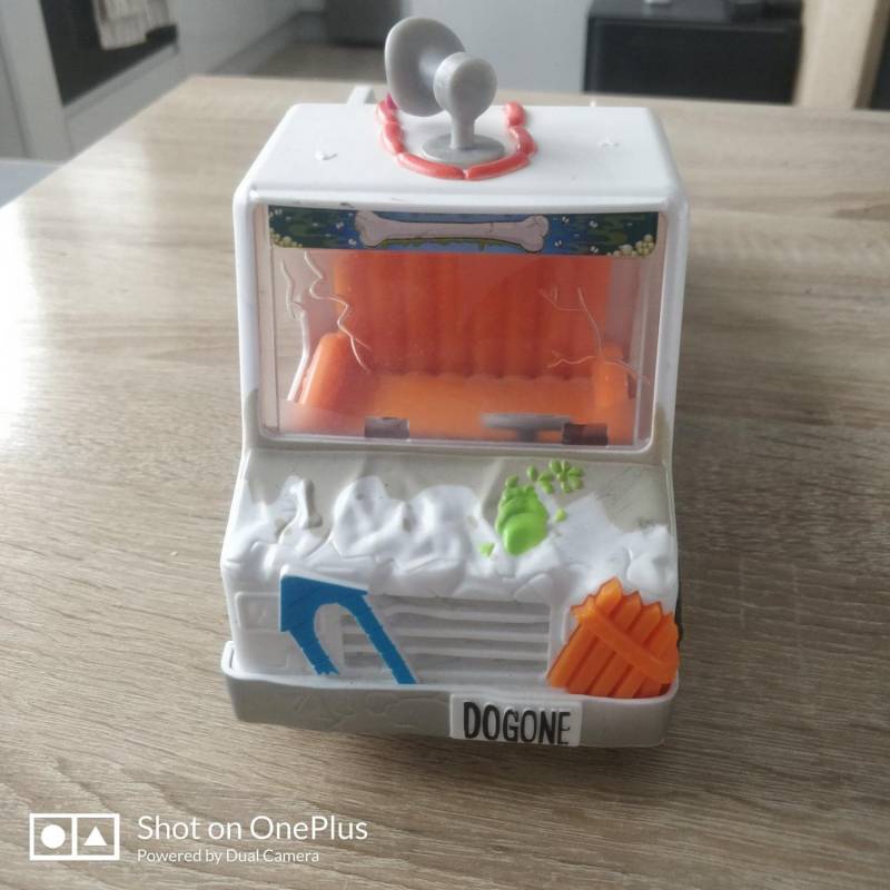 ox_ugglys-pet-shop-pojazd-myjnia-8-paskudniakow