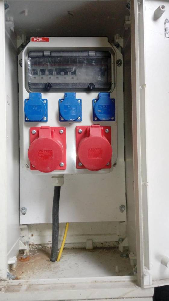 ox_skrzynka-elektryczna-budowlana