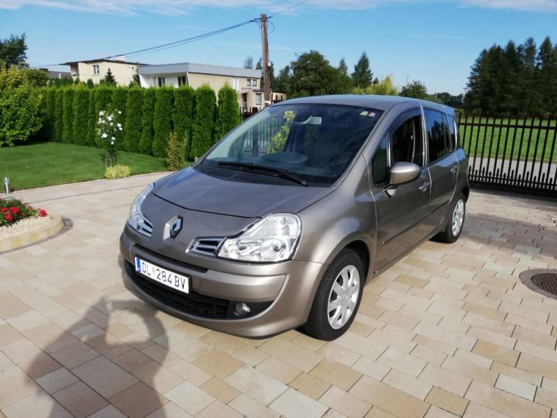 ox_renault-grand-modus-12-benzyna-klimatronik-2009-rok