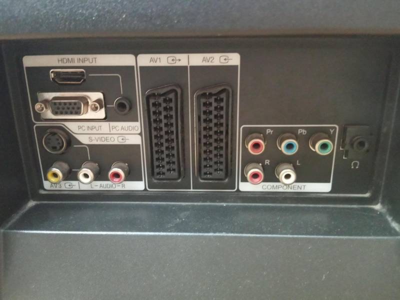ox_sprzedam-telewizor-32