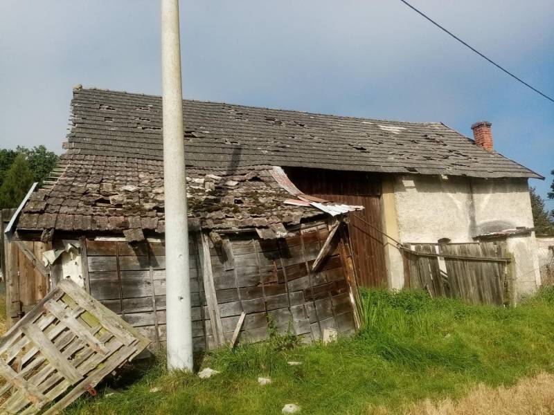 ox_oddam-material-w-zamian-za-rozbiorkebudynku-gospodarczego-stodoly