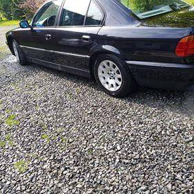 ox_sprzedam-bmw-728-i-benzyna-gaz