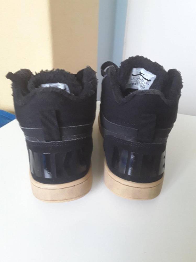ox_buty-jesienno-zimowe-nike-r385