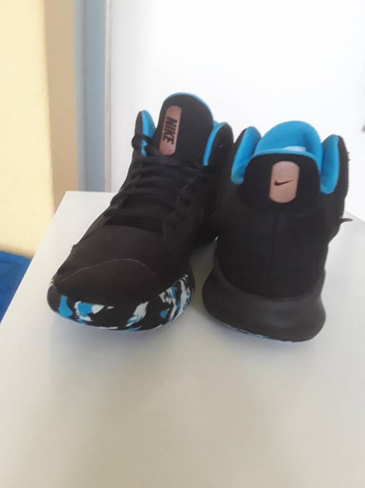 ox_buty-sportowe-nike-r40