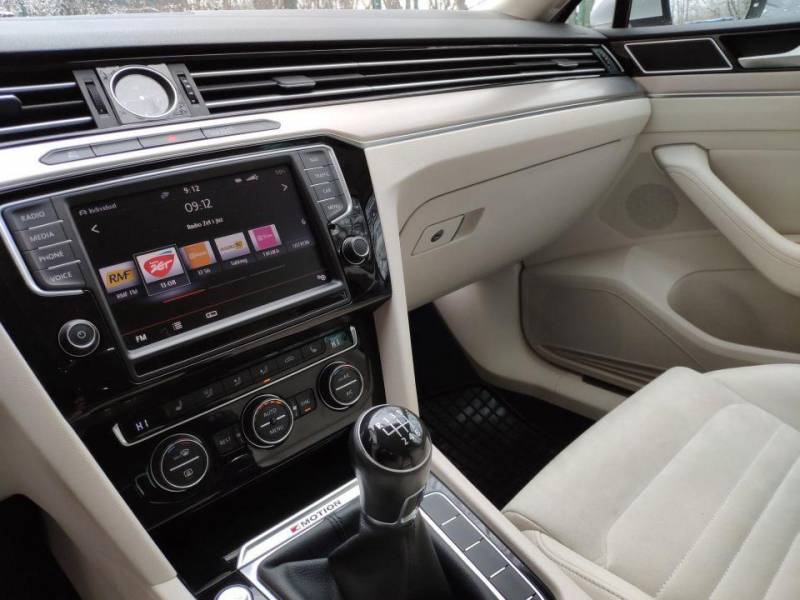 ox_volkswagen-passat-b8-kombi-4motion-20tdi