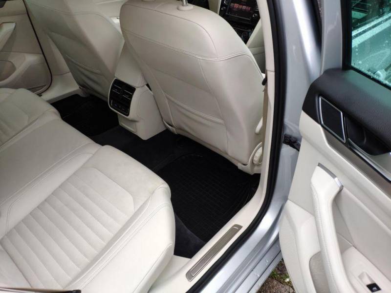 ox_volkswagen-passat-b8-kombi-4motion-20tdi