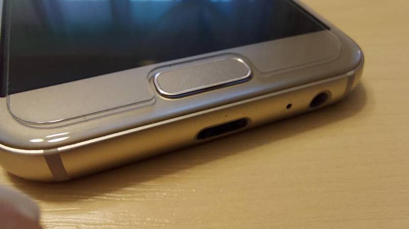 ox_samsung-galaxy-a3-2017-wodoodporny-jak-nowy