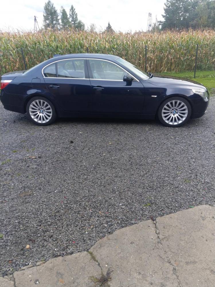 ox_sprzedam-zadbane-prywatne-bmw-e60-525d-oryginalny-przebieg