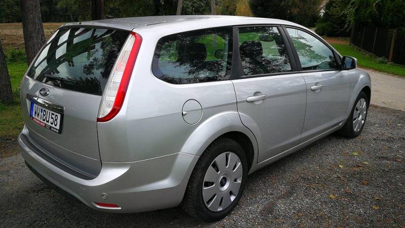 ox_ford-focus-2008-titanium-lift-18-benzyna-klima