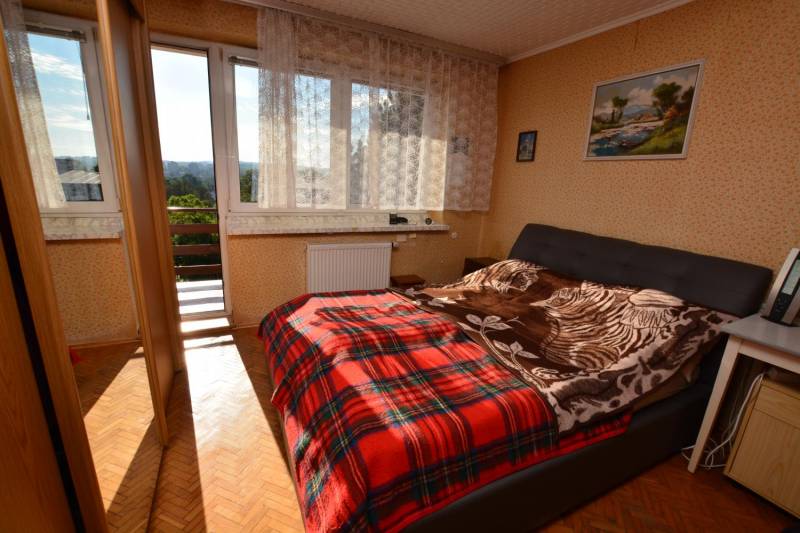 ox_bardzo-fajny-dom-w-swietnej-lokalizacji-w-cieszynie