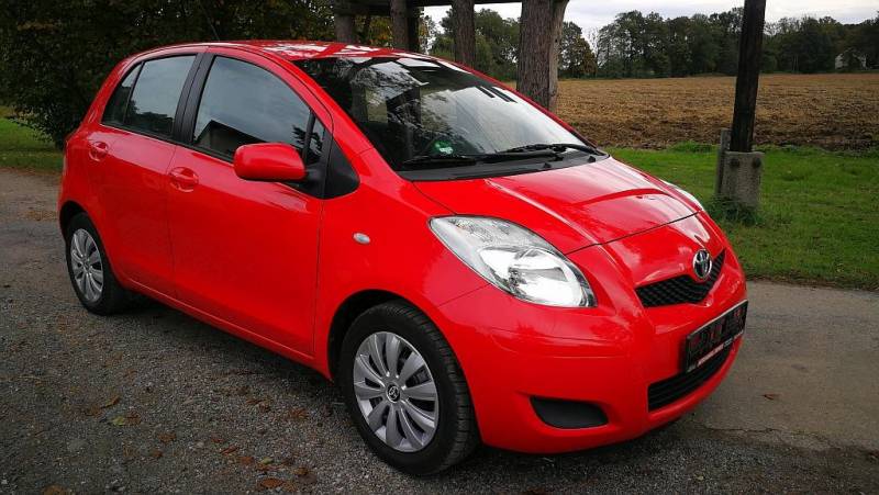 ox_toyota-yaris-2009-benzyna-13-klima-6-skrzynia-bezwypadkowy