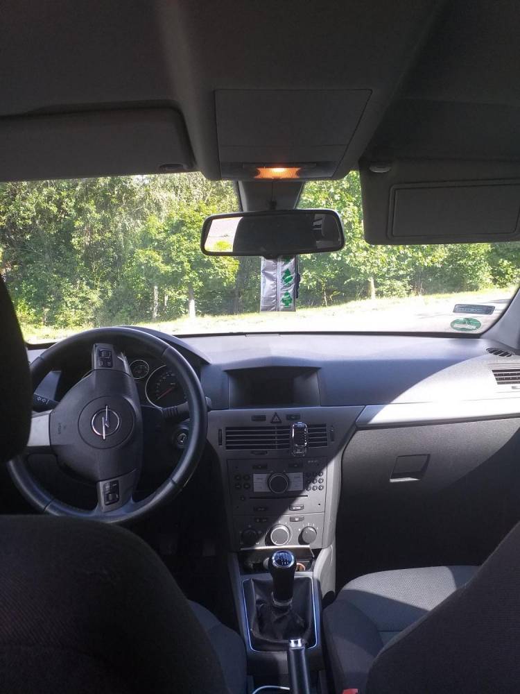ox_opel-astra-iii-h-2007r-kombi-19cdti-101km-bez-dpf