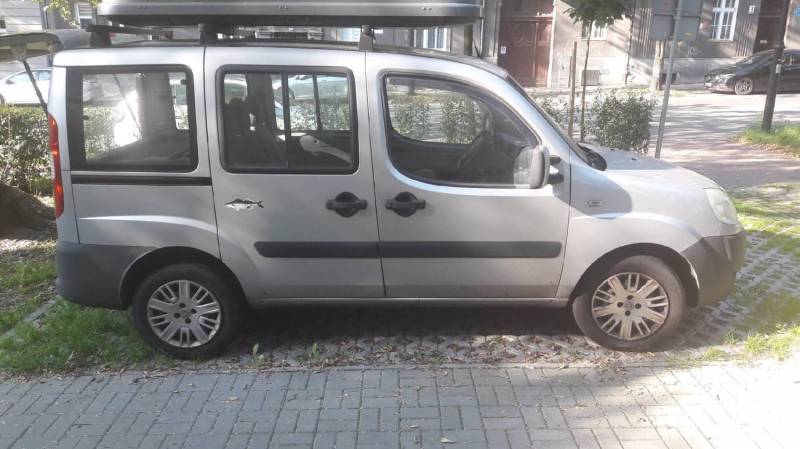 ox_fiat-doblo-13-multijet-klimatyzacja-5-osobowy-2006r